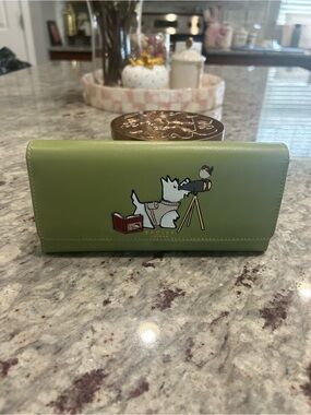 Radley Green Leather Clutch Wallet with Dog Illustration